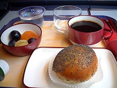 ǑyH